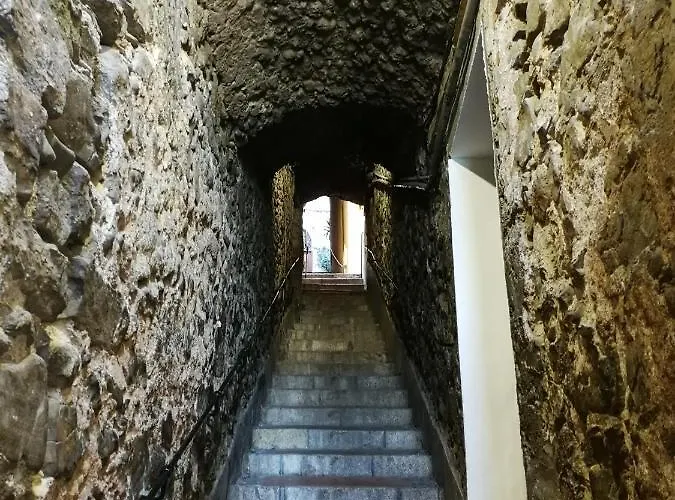 Maison De Typique Mentonnaise *