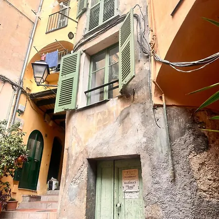 Maison De Typique Mentonnaise