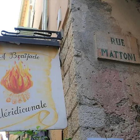 Apartamento Maison De Typique Mentonnaise *