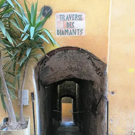 Apartamento Maison De Typique Mentonnaise