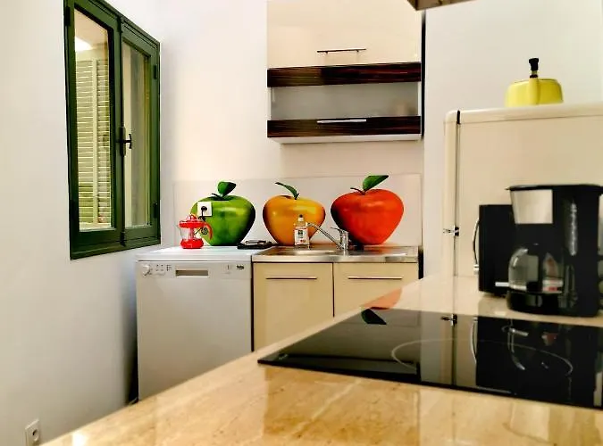 Maison De Typique Mentonnaise *