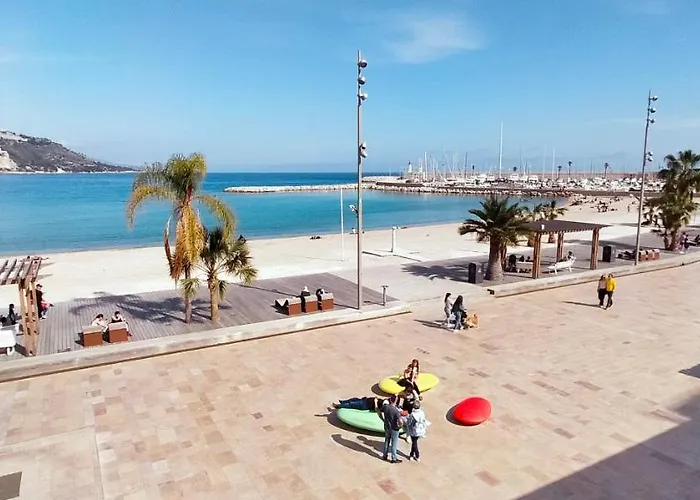 Maison De Typique Mentonnaise * 芒通